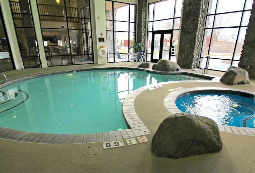 בית מלון כפרי Holiday Inn Express Fallon By Ihg