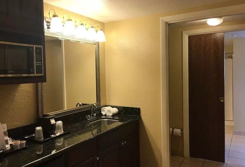 בית מלון כפרי Holiday Inn Express Fallon By Ihg