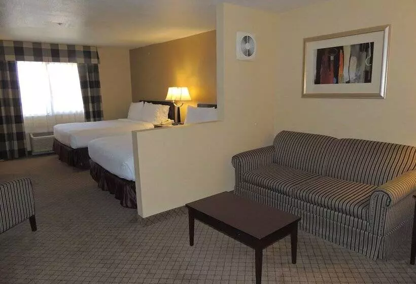 בית מלון כפרי Holiday Inn Express Fallon By Ihg