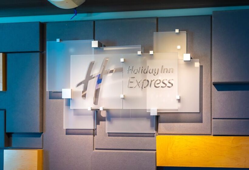 호텔 Holiday Inn Express Orange Beach On The Beach, An Ihg