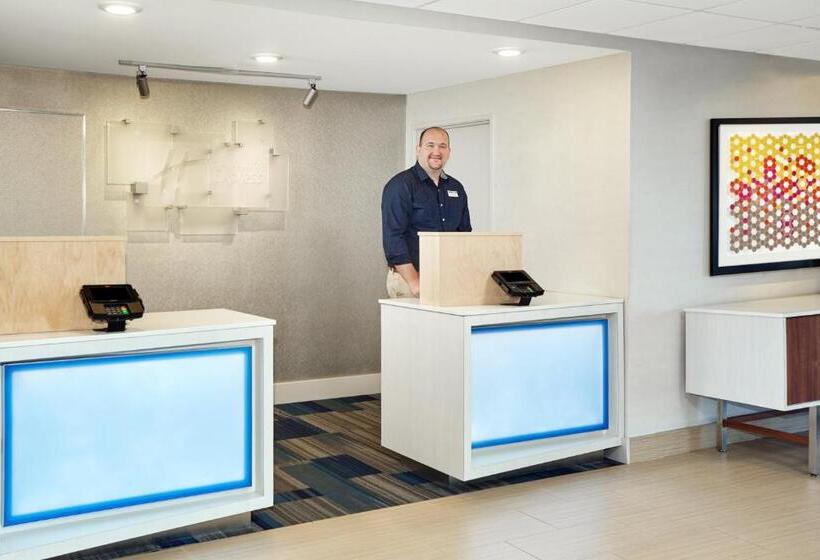 בית מלון כפרי Holiday Inn Express Sheboygan Kohler / I 43, An Ihg