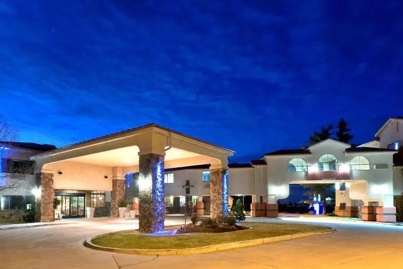 هتل Holiday Inn Express Show Low, An Ihg