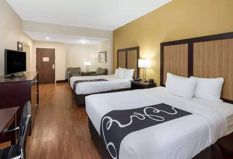 Hotel La Quinta By Wyndham Lagrange / I 85