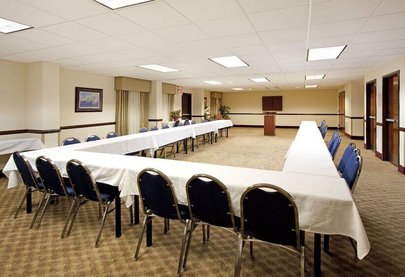 Отель Lexington Inn And Suites