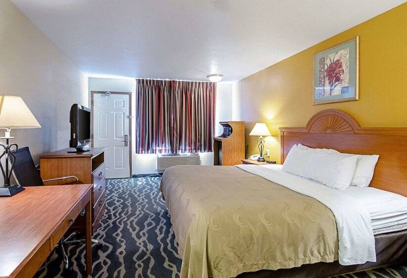 בית מלון כפרי Quality Inn Huron