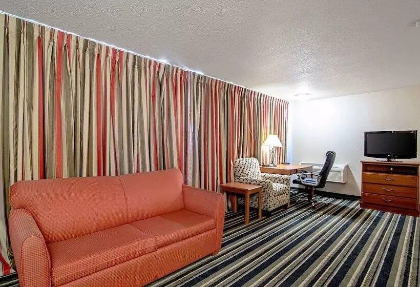 هتل Quality Inn Huron
