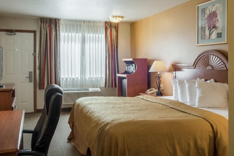 בית מלון כפרי Quality Inn Huron