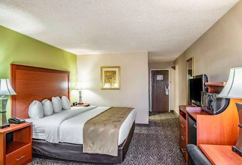 Отель Quality Inn Trinidad