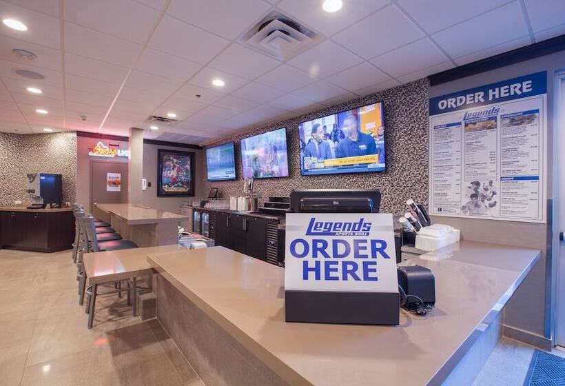 בית מלון כפרי Stadium