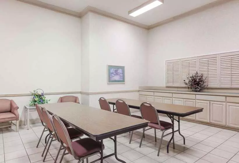 호텔 Super 8 By Wyndham Jasper Tx