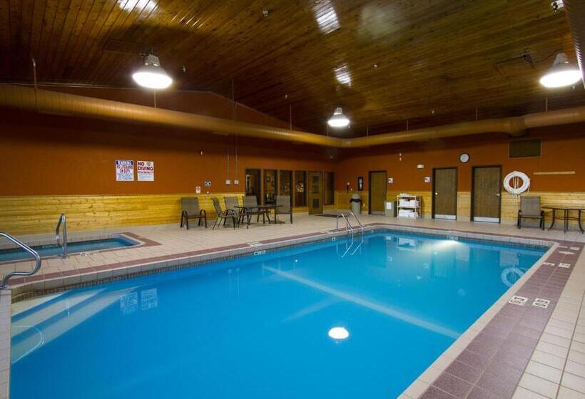 Miles City Hotel & Suites