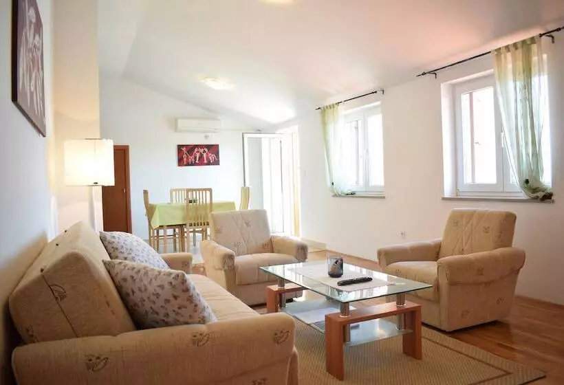 Apartment Blue Dream 1 & 2