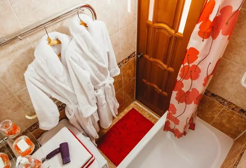 Apartments 5 Zvezd Vozle Tsentralnoy Ploshchadi