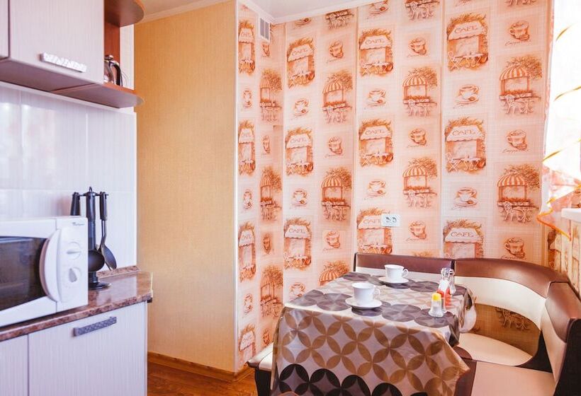 Apartments 5 Zvezd Vozle Tsentralnoy Ploshchadi