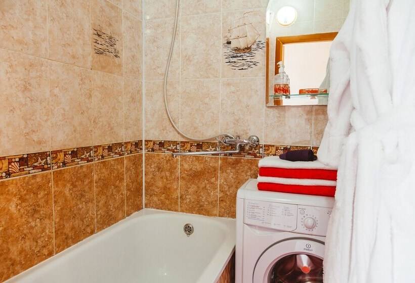 Apartments 5 Zvezd Vozle Tsentralnoy Ploshchadi