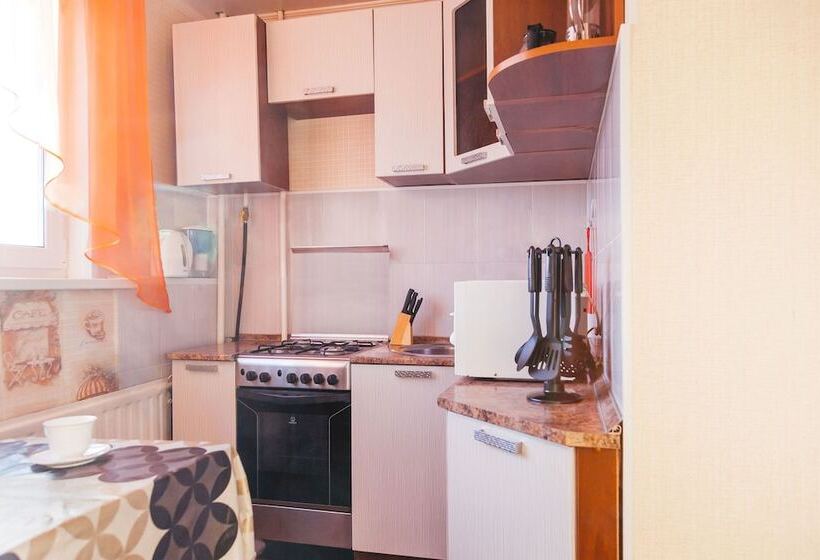 Apartments 5 Zvezd Vozle Tsentralnoy Ploshchadi