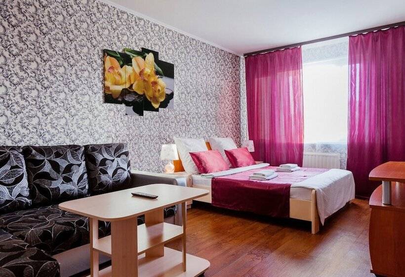 Apartments 5 Zvezd Vozle Tsentralnoy Ploshchadi