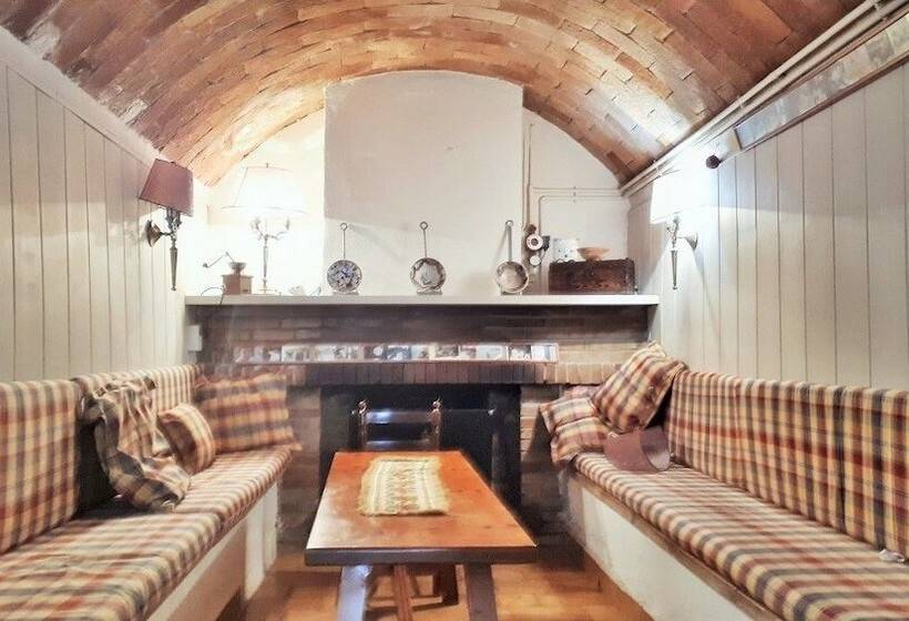 Casa Rural En Albóns A 8 Min De La Playa De La Escala