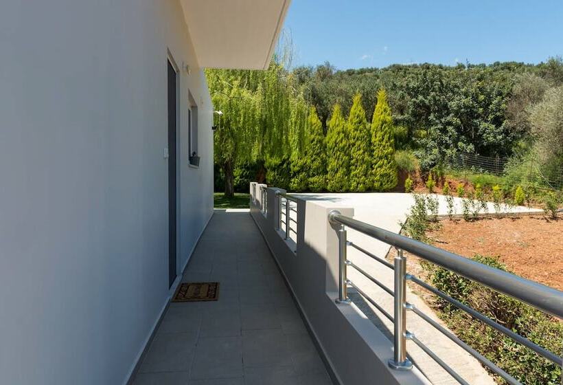 Liofyto House Private Garden