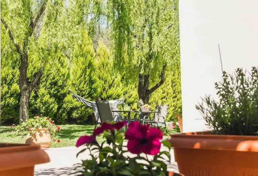 Liofyto House Private Garden