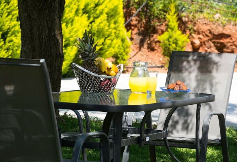 Liofyto House Private Garden