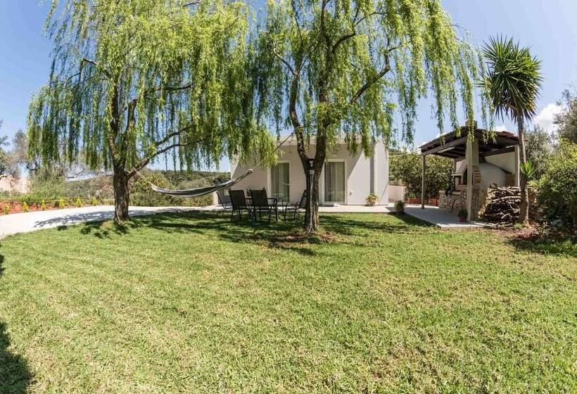 Liofyto House Private Garden