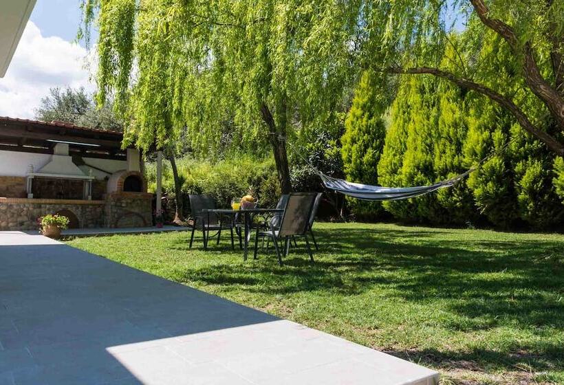 Liofyto House Private Garden