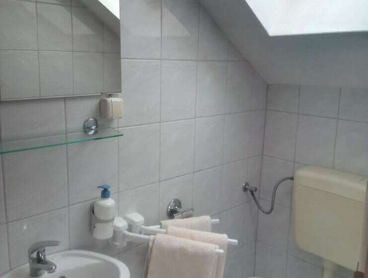 پانسیون Guesthouse Abrlic