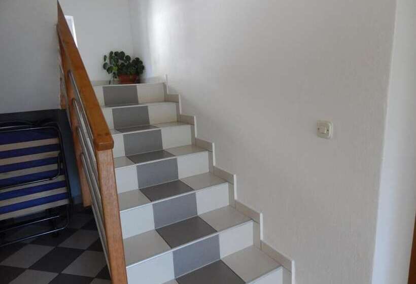 پانسیون Guesthouse Abrlic