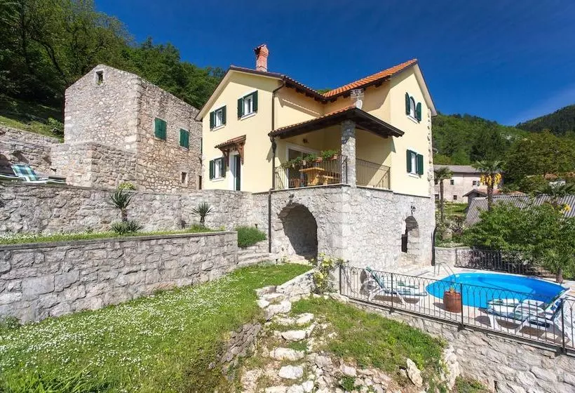 Villa Sirotnjak