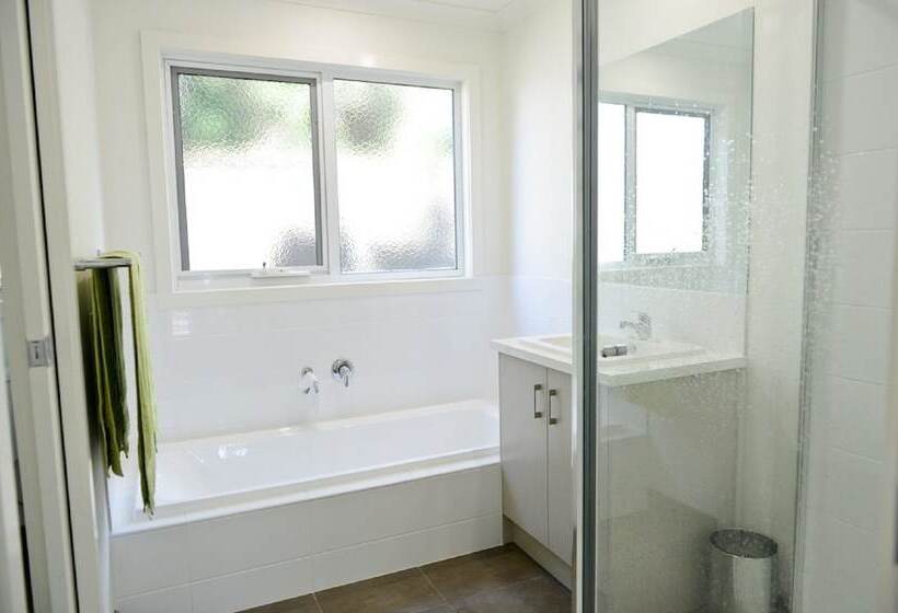 7 Gilmore Street, Smiths Beach