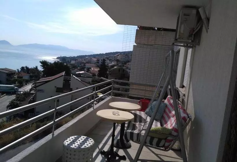 Apartments By The Sea Mastrinka, Ciovo   15226