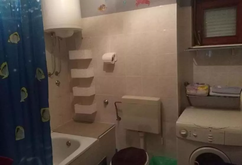 Apartments By The Sea Mastrinka, Ciovo   15226