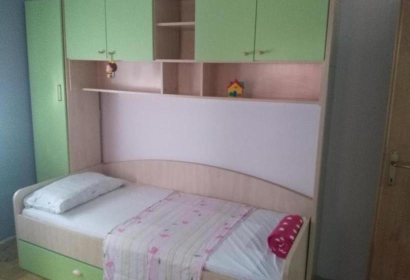 Apartments By The Sea Mastrinka, Ciovo   15226