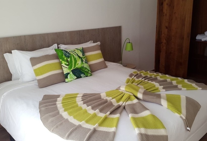 Casa Dos Lagos   Rral Nº 2187