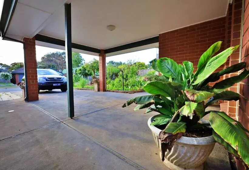 Parkviewatmontaguefarm