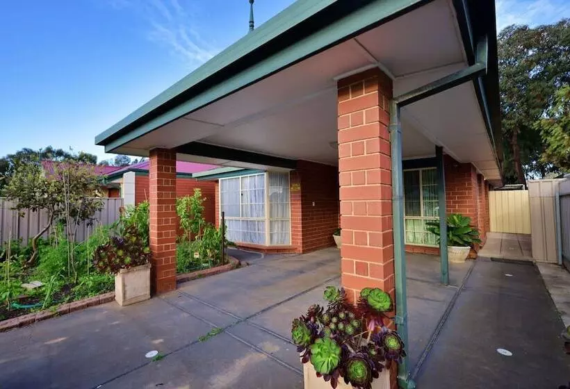 Parkviewatmontaguefarm