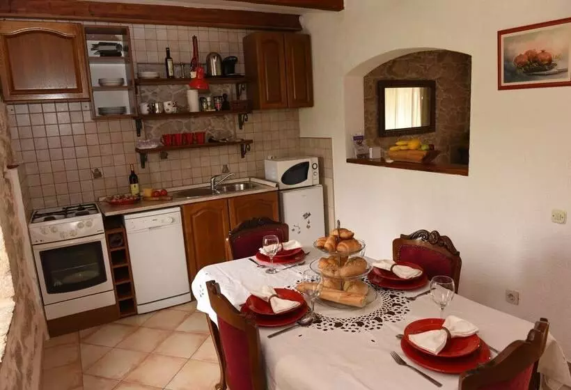 Dalmatian Traditional Apartment