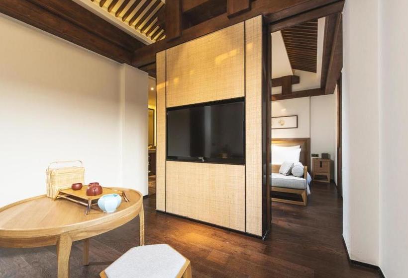 Hotel The Yihe Garden