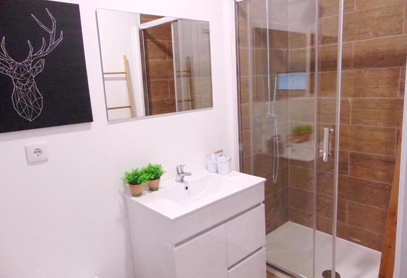 3 Bedrooms House With Garden At Salzedas