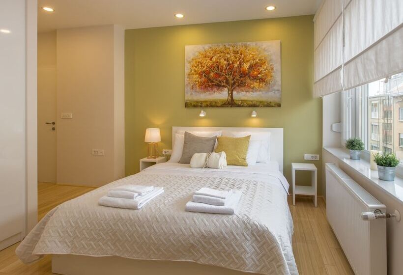 Miró Studio Apartments Zagreb