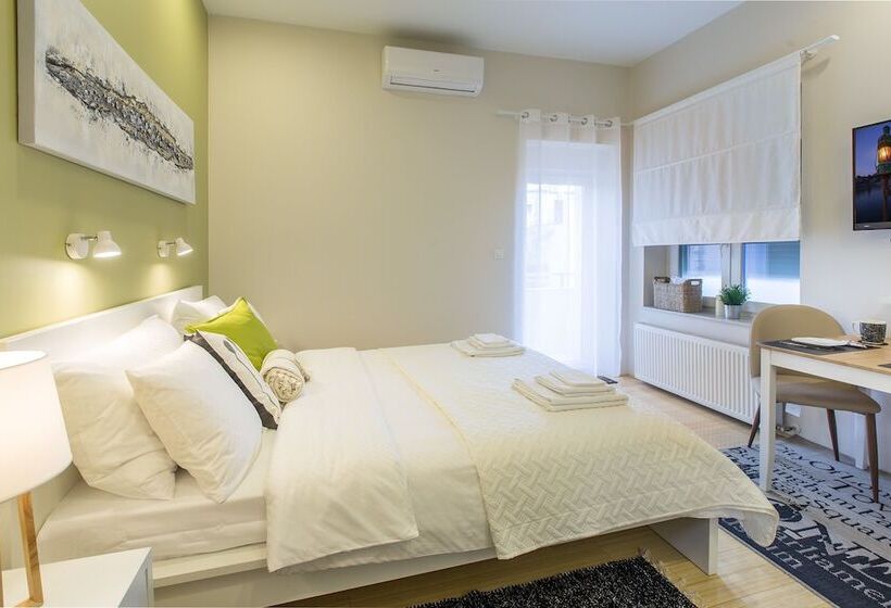 Miró Studio Apartments Zagreb
