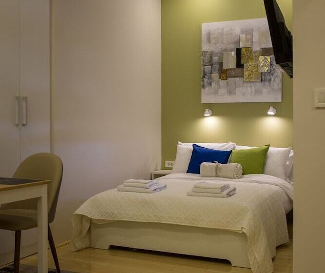 Miró Studio Apartments Zagreb