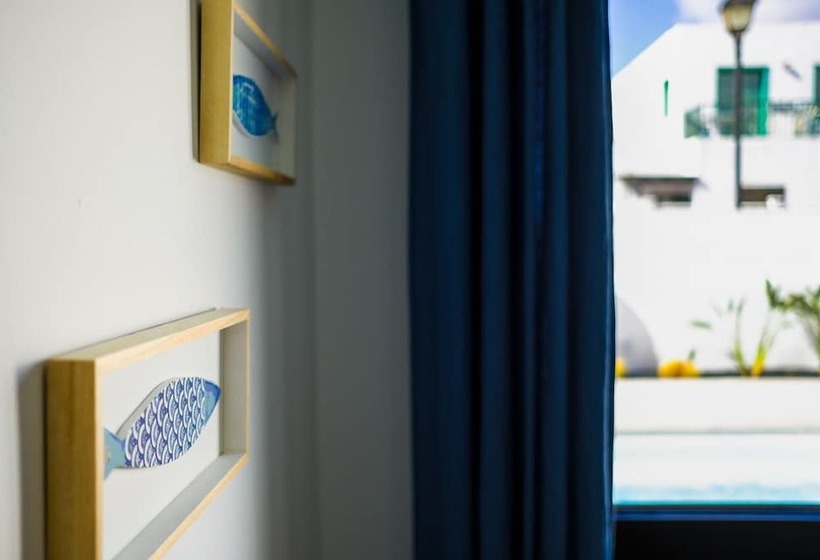 بنسيون Magma Rooms Playa Honda