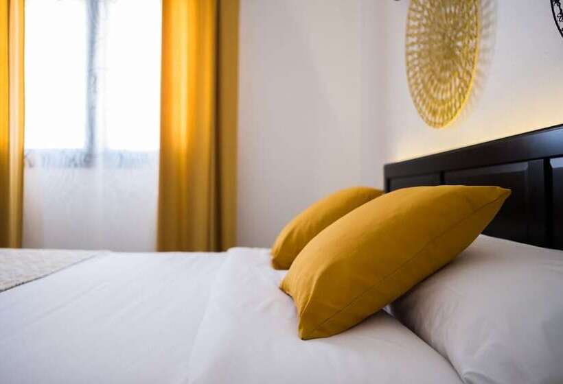 بنسيون Magma Rooms Playa Honda