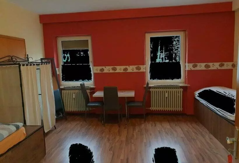 ペンション Monteurzimmer Hoffmann