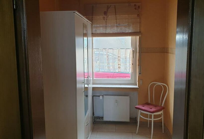 פנסיון Monteurzimmer Hoffmann