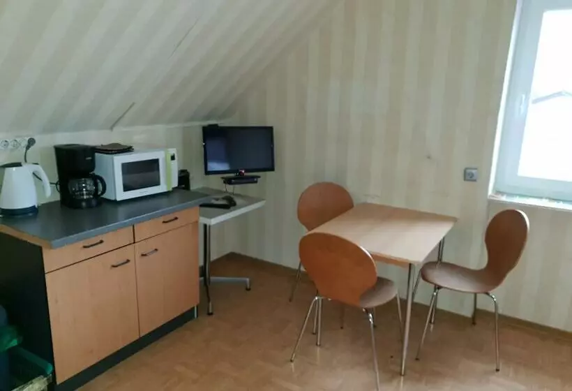 ペンション Monteurzimmer Hoffmann