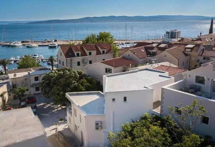 Villa Lile