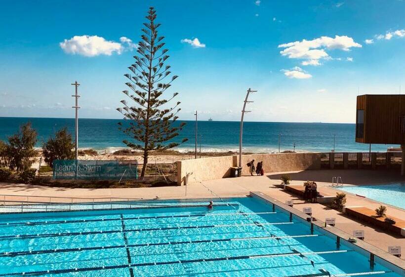 The White Pearl Penthouse